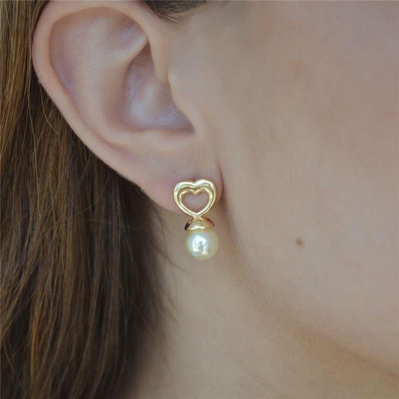 Brinco Coração Liso e Pérola Shell