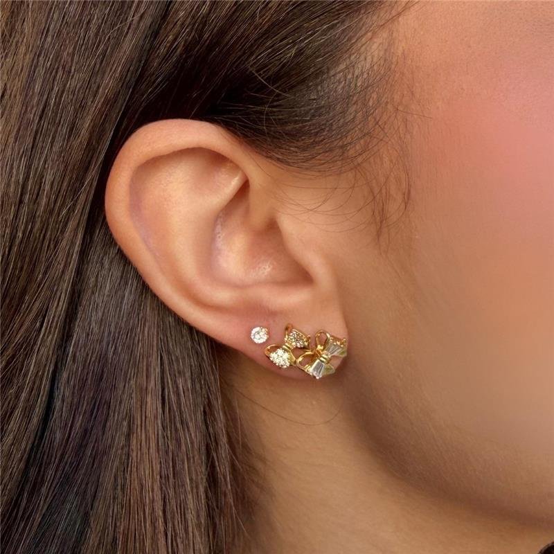 Brinco Trio Laços e Ponto de Luz