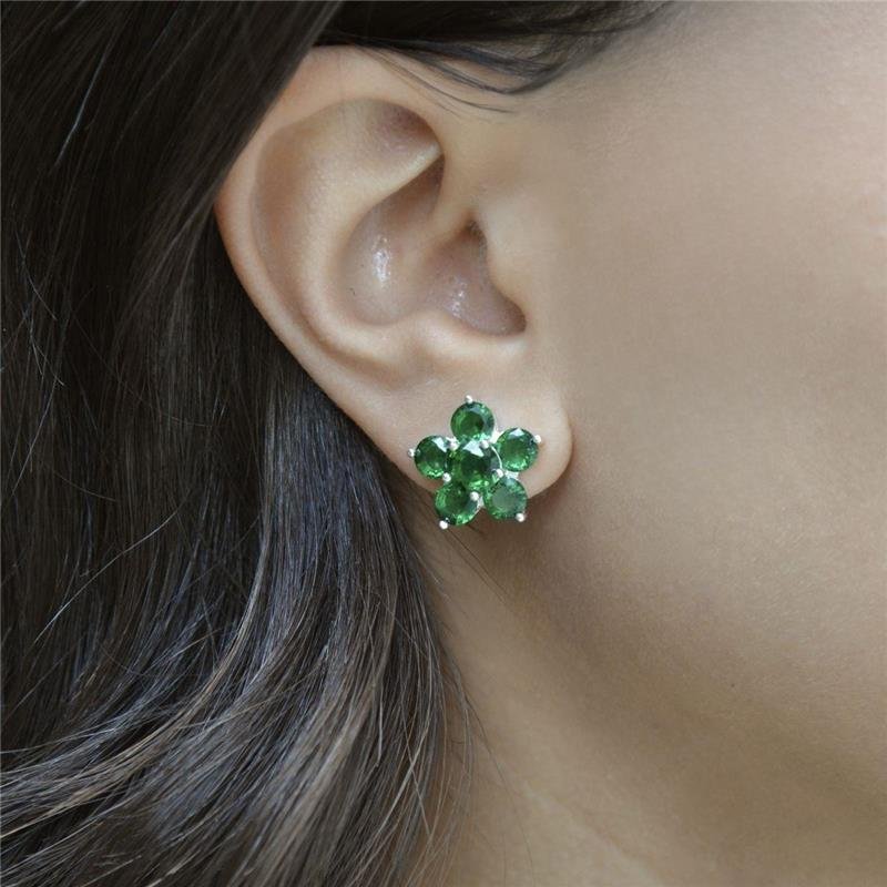 Brinco Prata Leve Flor de Zircônias Verdes