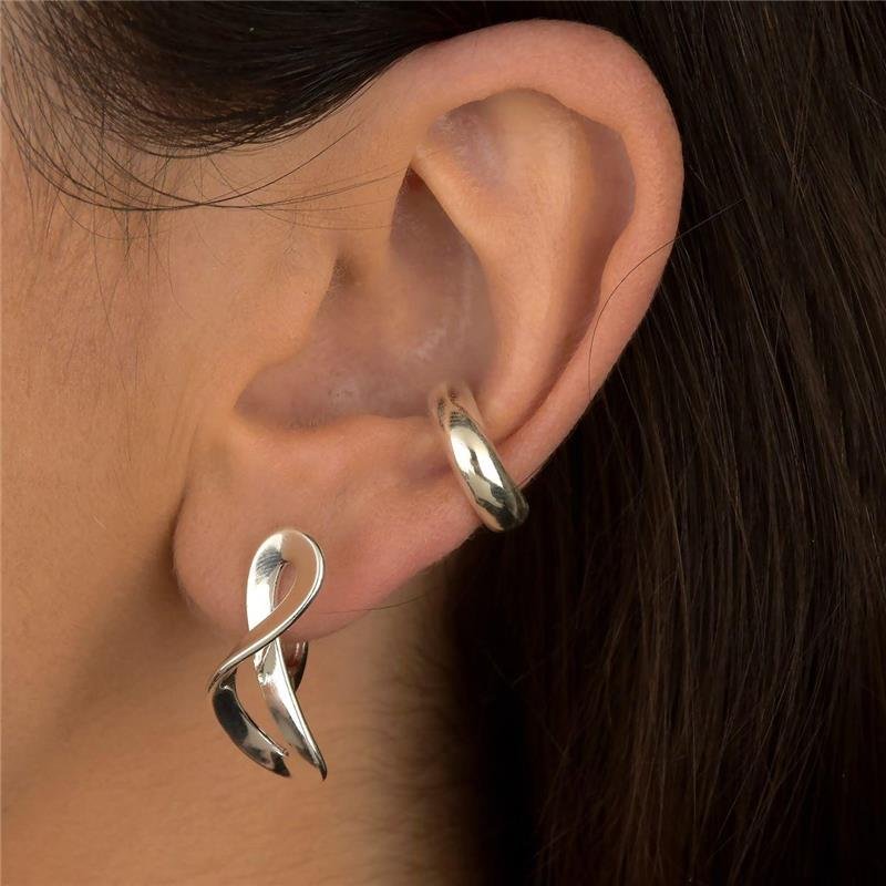 Brinco Prata Leve Símbolo do Infinito