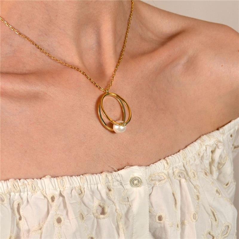 Colar Pingente Oval Pérola Shell