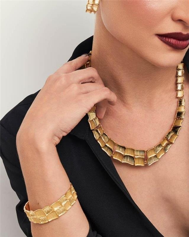 Colar Retângulos Texturizados