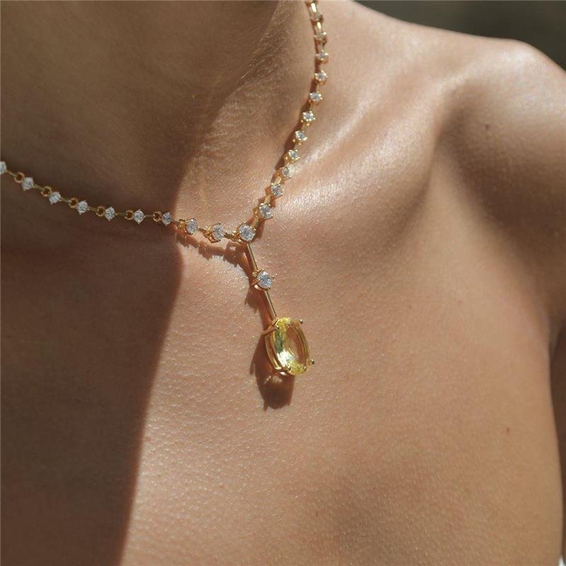 Colar Luxo Inspiração T