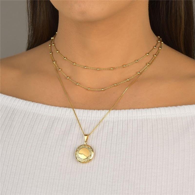 Colar Relicário Com Pingente Redondo 2,5cm