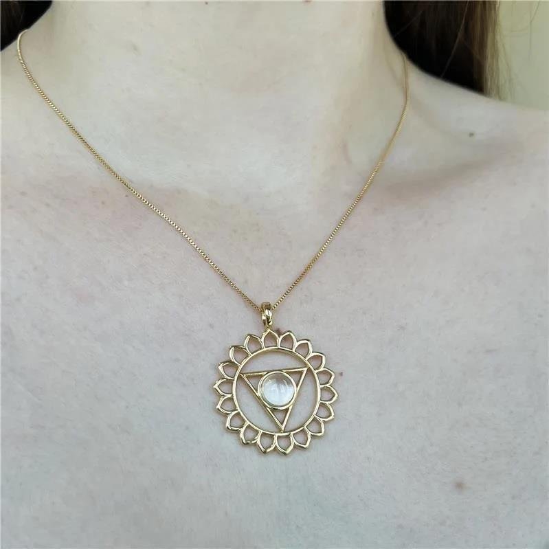 Colar Cristal de Rocha Chakra Laríngeo