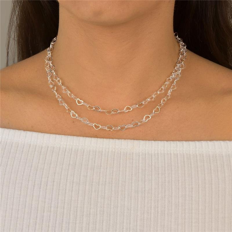 Choker Com Elos de Corações Vazados 35CM Prata Leve