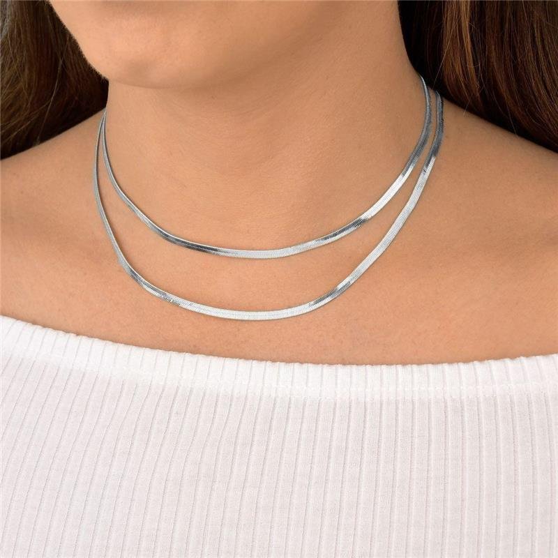 Choker Prata Leve Malha Fita 40cm 4mm