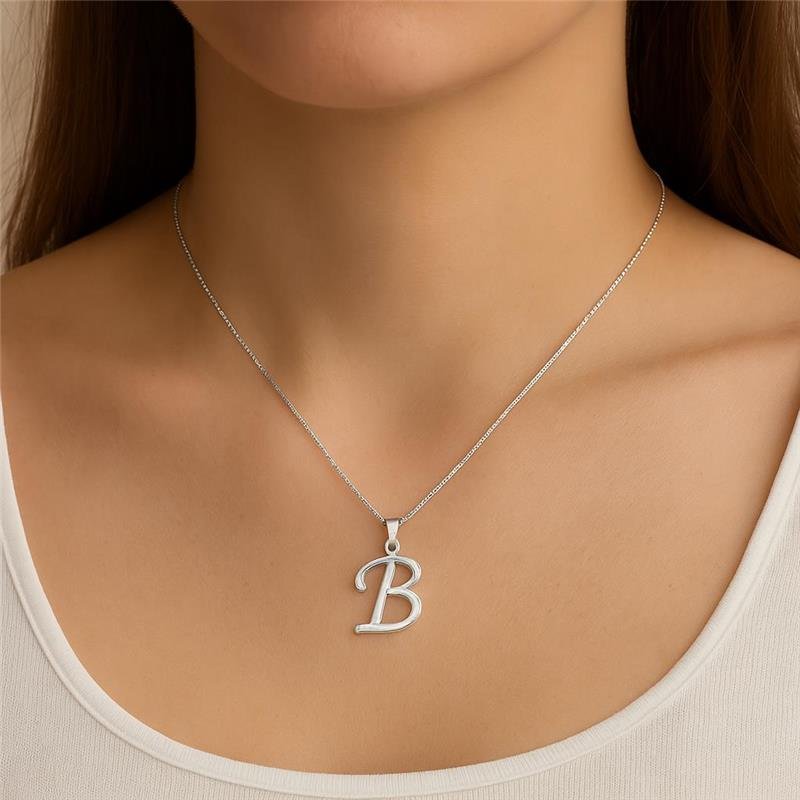 Colar Prata Leve Pingente letra B