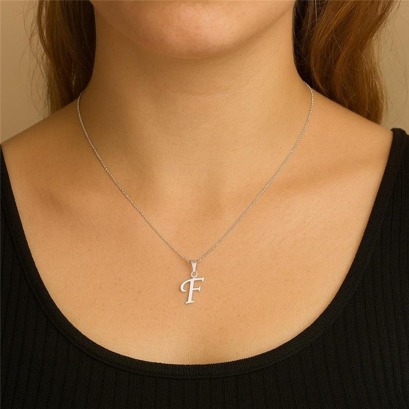 Colar Prata Leve Pingente letra F