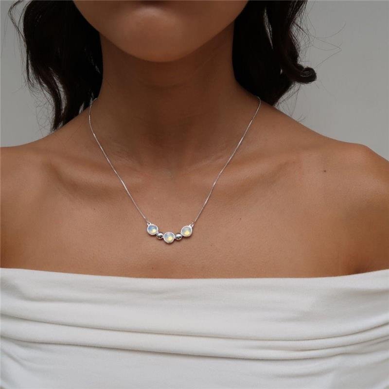 Colar Prata Leve Opalina Esferas