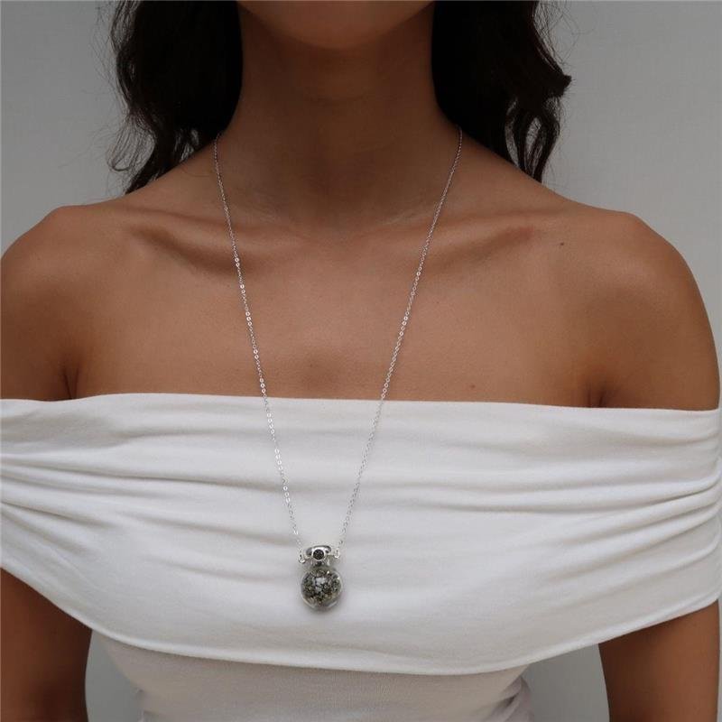 Colar Prata Leve Pirita Pingente de Vidro Redondo