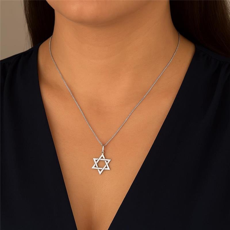 Colar Prata Leve Estrela de Davi Lisa