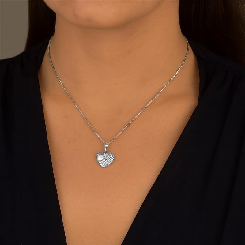 Colar Prata Leve Coração Trançado