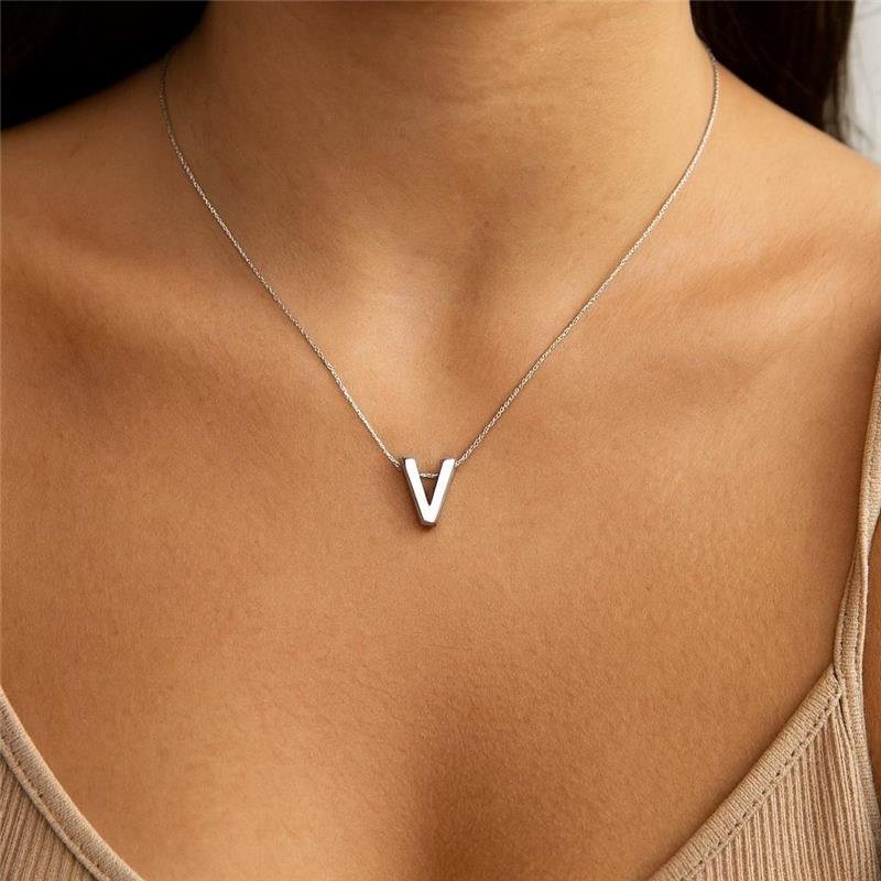 Colar Prata Legítima Pingente letra V