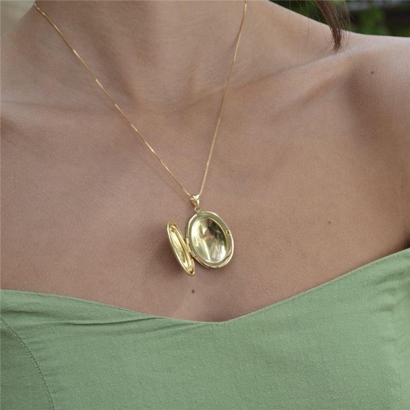 Pingente Relicário Oval