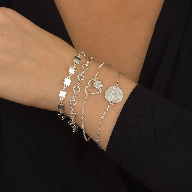 Pulseira Prata Leve Círculo Borboleta